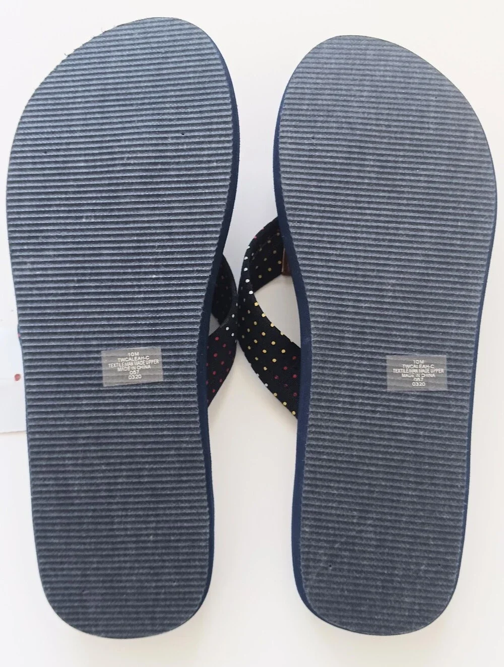 NWT Tommy Hilfiger Polka Dot Flip Flop Sandals Women's Red/White/Blue Size 10M
